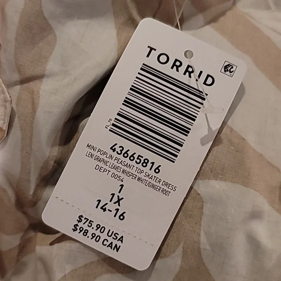 Torrid Leaf Print Dress with Tie Waist And Pockets - Picture 3 of 4